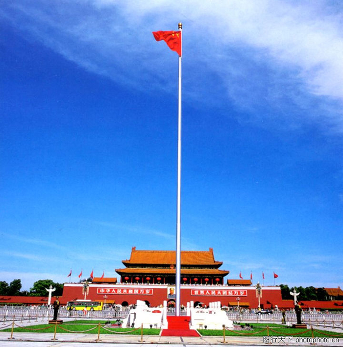 广场锥形旗杆
