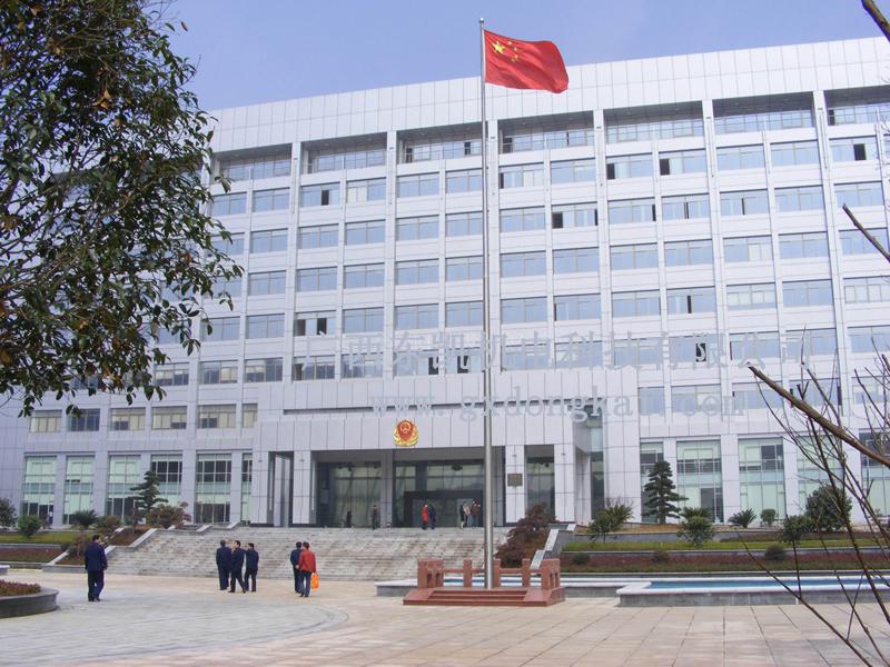 单位椎形旗杆-1